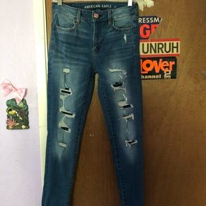 American Eagle High Waisted Distressed Jeggings.
